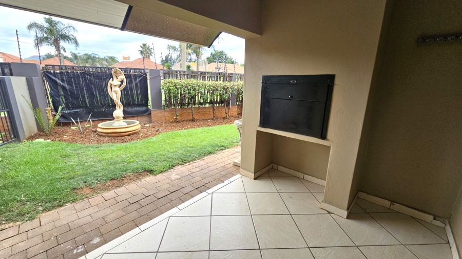 To Let 3 Bedroom Property for Rent in Melodie North West